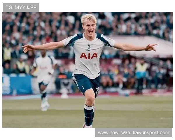 热刺关注布伦特福德23岁左边锋沙德 有意引进提升进攻实力 热刺关注布伦特福德23岁左边锋沙德 有意引进提升进攻实力