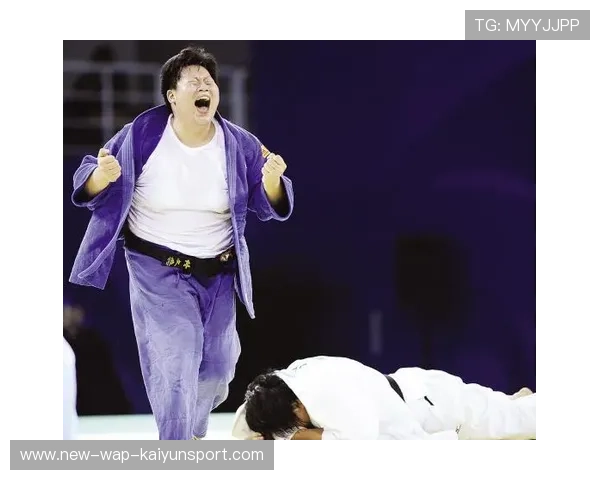 柔道冠军临场临危不乱，上演绝地反击称霸赛场