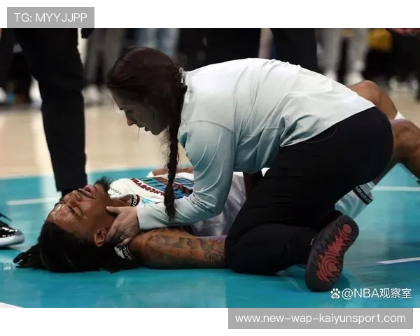 NBA球星理发失败化身蘑菇头,意外引爆网络热潮! NBA球星理发失败化身蘑菇头,意外引爆网络热潮!